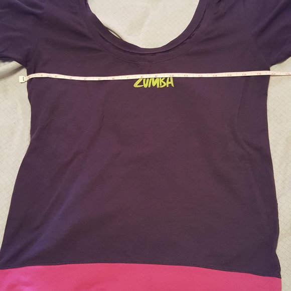 2/$20 Zumba Scoop Neck Top Navy Pink Medium - Picture 3 of 10